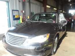 BUY CHRYSLER 200 2011 LIMITED, Demo Auto Sales